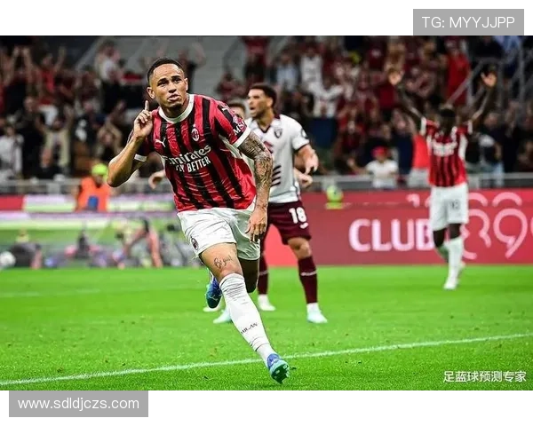 AC米兰防线屡遭打穿，站位混乱与回防迟缓问题凸显