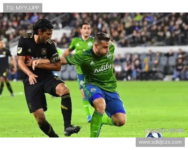 巴黎圣日耳曼摆脱巨星依赖后,关键战攻坚能力成新赛季走势关键