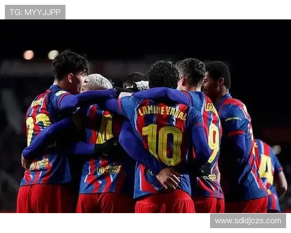 巴萨的进攻问题，不是机会不多，而是效率低下